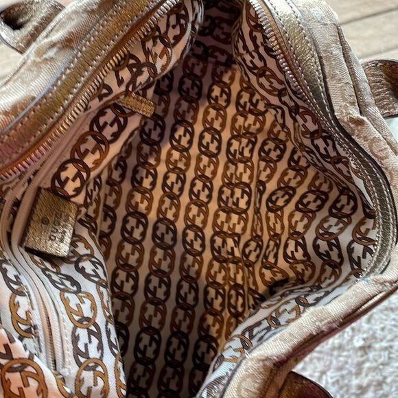 Gucci Authentic woman’s purse - Picture 16 of 16